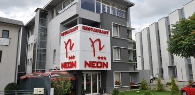 Hotel Neon